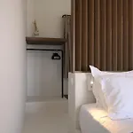 Daire Airy Santorini Oia