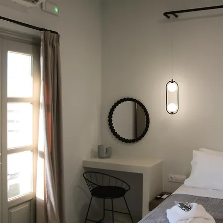 Airy Santorini * Oia