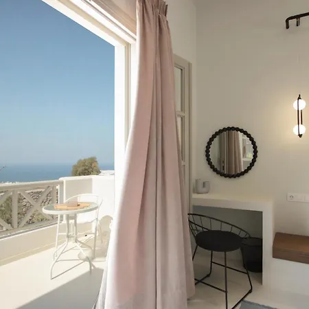 Airy Santorini * אויה