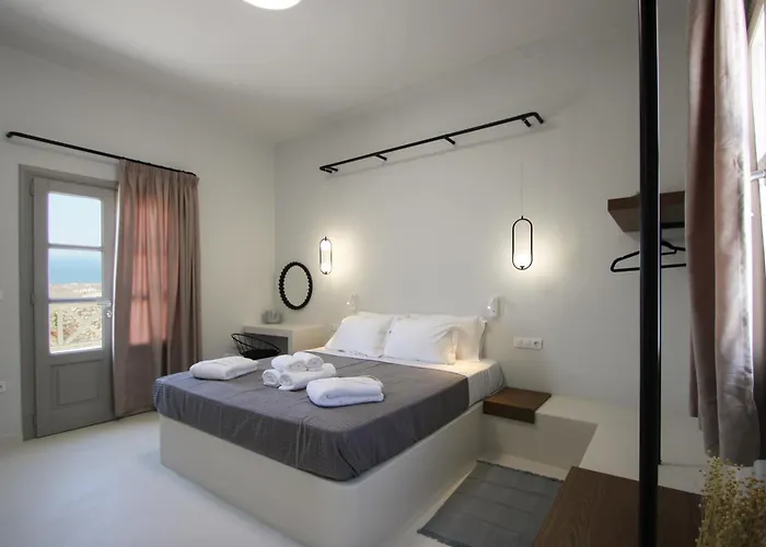 Airy Santorini * イア