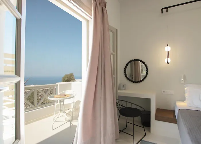 Airy Santorini * イア