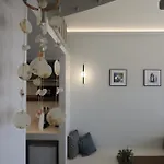 Airy Santorini * Oia