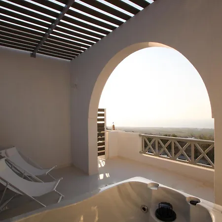 Airy Santorini